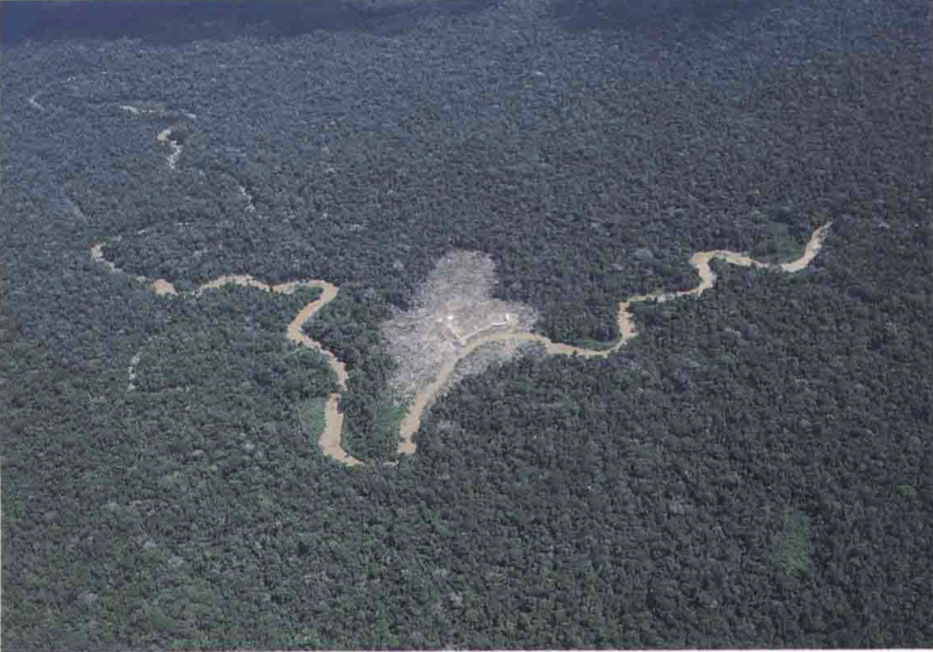 An exploratory well in the Ecuadorian Amazon rainforest. Photo originally published in "Amazon Crude." Credit: Courtesy of Judith Kimerling.